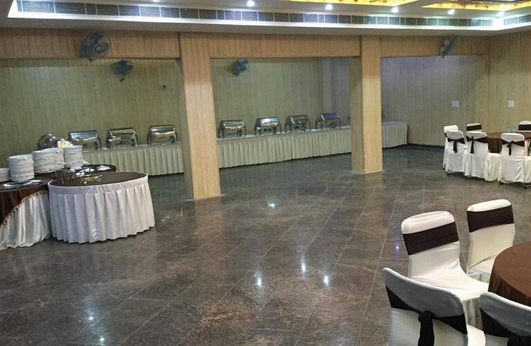 Hotel Paradiso, Fazilka 4